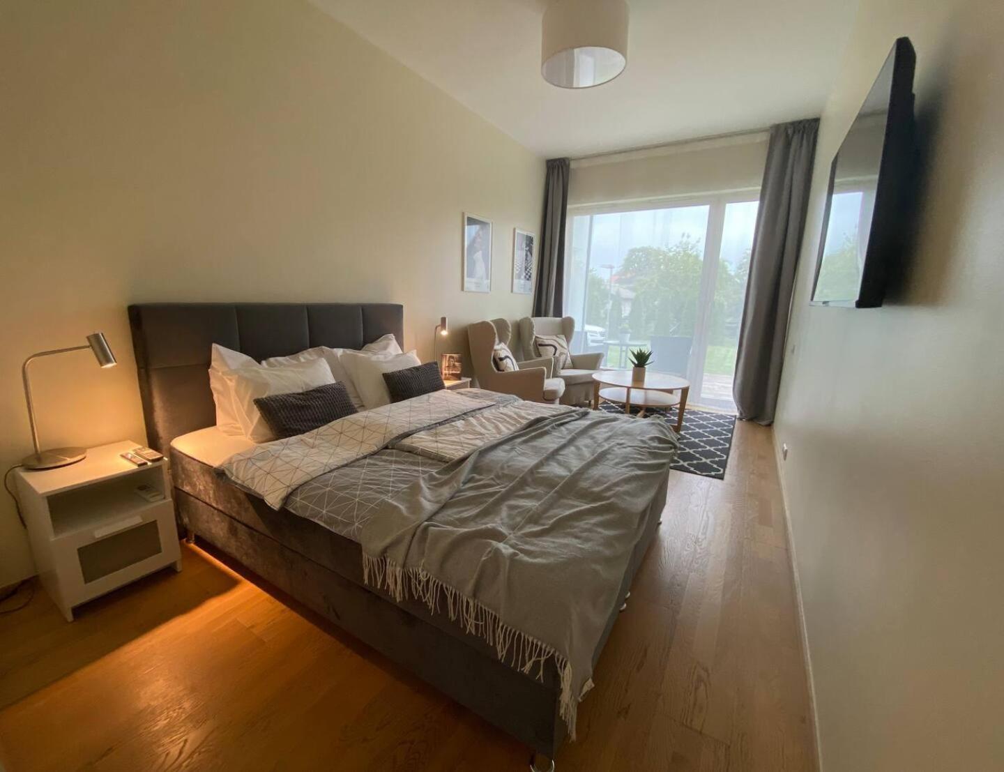 Lovely Aisa Apartment | 2 Terraces Pärnu Exteriér fotografie
