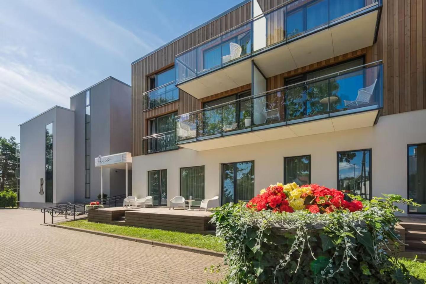 Lovely Aisa Apartment | 2 Terraces Pärnu Exteriér fotografie